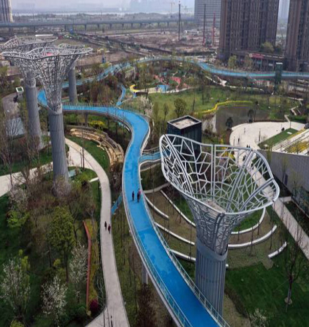 Parque Niutian e Centro Esportivo Cultural Ponte Pedonal C&ecirc;nica