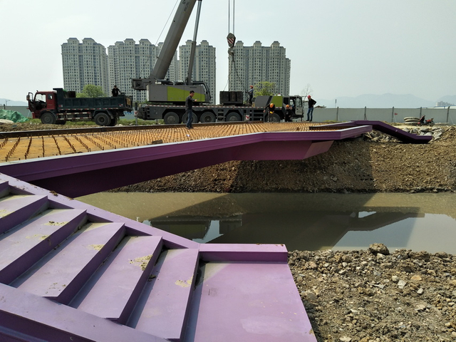 Pont de Universit&eacute; Wenzhou-Kean