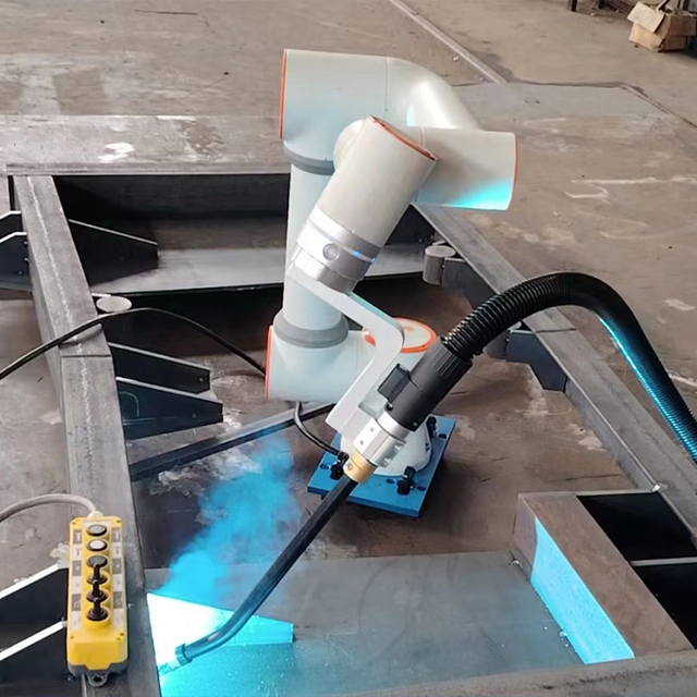 Cobot di saldatura 
