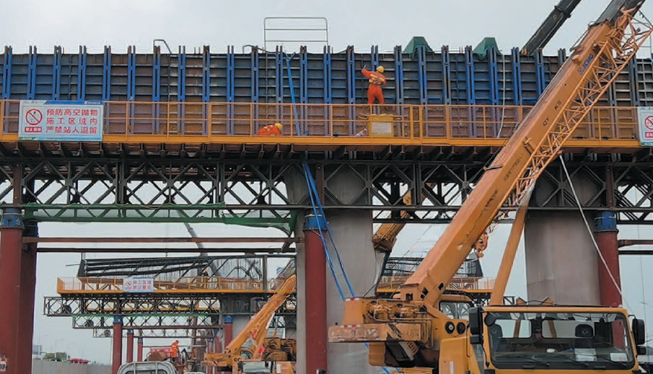 F&ocirc;rma circular de a&ccedil;o para tampa de cais